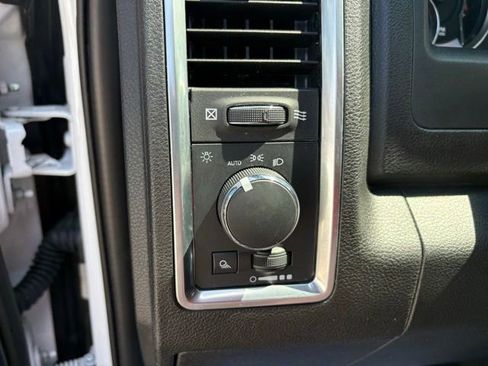 Used 2022 RAM 1500 Classic Warlock AWD/4WD image 27