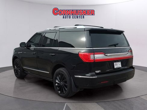 Used 2020 Lincoln Navigator Black Label w/ Cargo Convenience Package image 6
