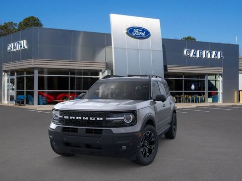New 2025 Ford Bronco Sport Outer Banks w/ Outer Banks Tech Package+ image 2