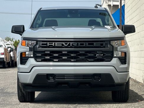 Certified 2025 Chevrolet Silverado 1500 Custom image 9