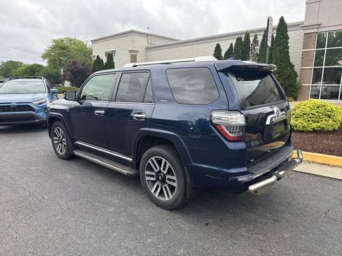 Used 2016 Toyota 4Runner Limited AWD/4WD image 4