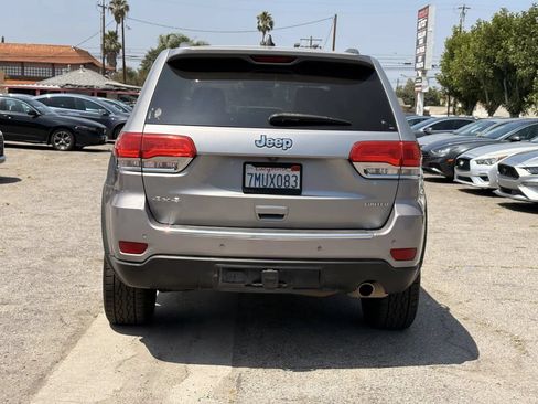 Used 2015 Jeep Grand Cherokee Limited w/ Trailer Tow Group IV AWD/4WD image 3