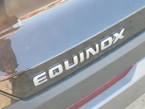 Used 2026 Chevrolet Equinox LT FWD image 10