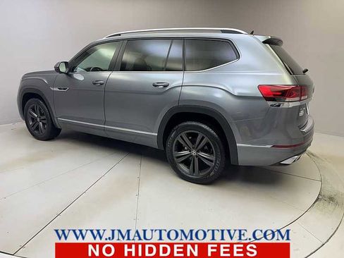 Used 2022 Volkswagen Atlas SEL R-Line image 3