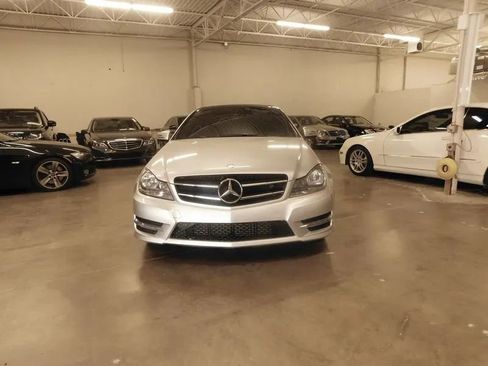 Used 2014 Mercedes-Benz C 250 C 250 Coupe 2D image 5