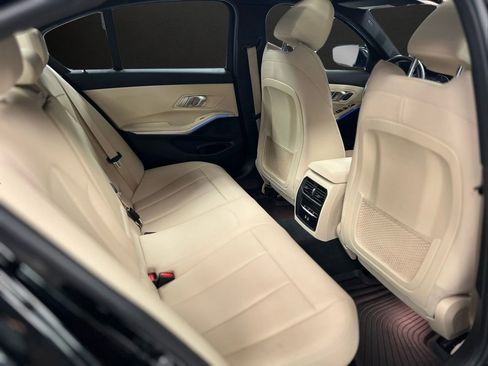 Used 2021 BMW 330i xDrive Sedan w/ Convenience Package image 25