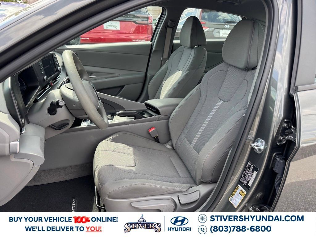 Certified 2026 Hyundai Elantra SE FWD image 15