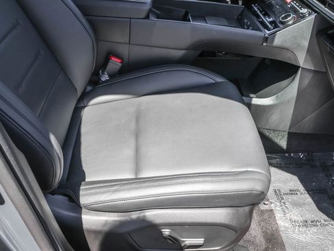 Used 2026 Hyundai Santa Fe Calligraphy AWD/4WD image 40