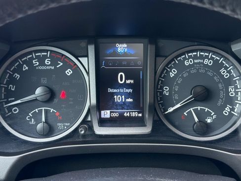 Used 2021 Toyota Tacoma TRD Pro AWD/4WD image 28