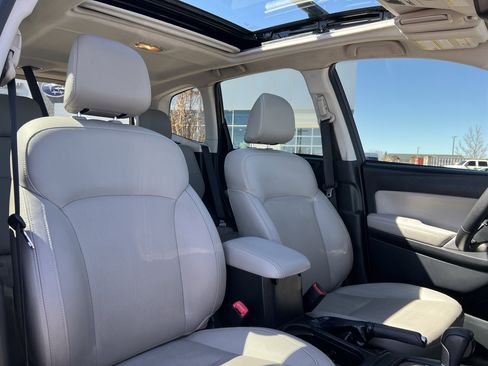 Used 2017 Subaru Forester 2.5i Limited image 15