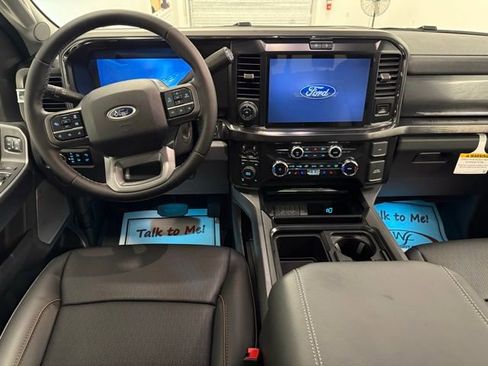 New 2026 Ford F250 Lariat w/ Lariat Premium Package AWD/4WD image 20