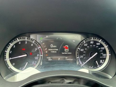 Used 2021 Toyota Highlander XLE AWD/4WD image 14