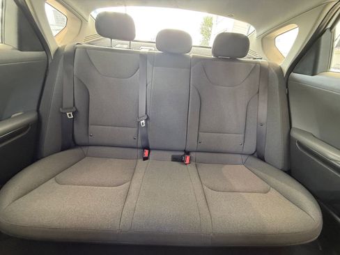 Used 2025 Kia K4 FWD image 37
