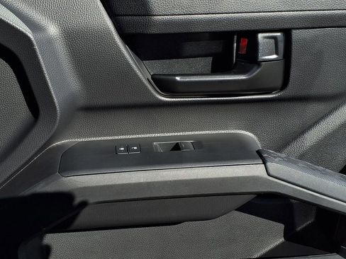 Certified 2024 Toyota Tacoma SR5 image 25