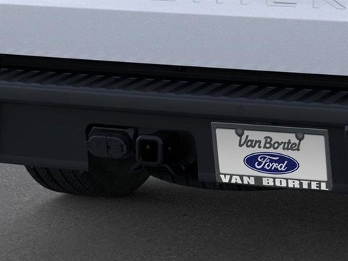 New 2025 Ford Maverick XLT w/ Equipment Group 301A AWD/4WD image 23
