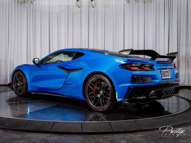 Used 2025 Chevrolet Corvette Z06 w/ Z07 Performance Package RWD image 16