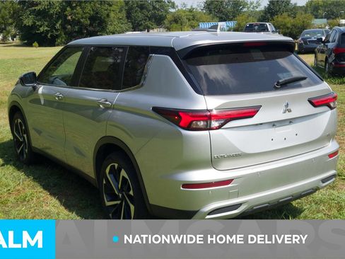 Used 2024 Mitsubishi Outlander SE FWD image 4