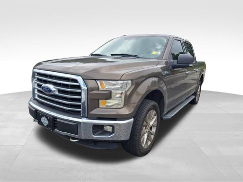 Used 2016 Ford F150 XLT w/ Equipment Group 302A Luxury AWD/4WD image 6