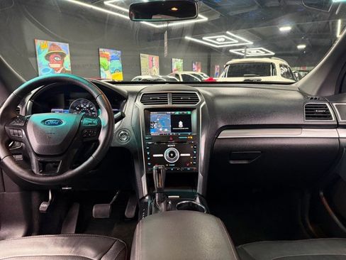 Used 2016 Ford Explorer Sport AWD/4WD image 15