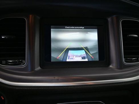 Used 2019 Dodge Charger SXT image 26