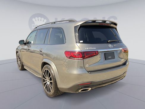 Used 2023 Mercedes-Benz GLS 580 4MATIC image 4