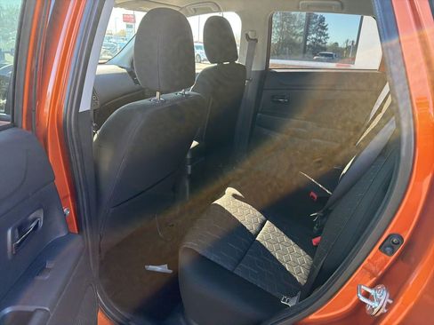 Used 2025 Mitsubishi Outlander Sport LE image 5