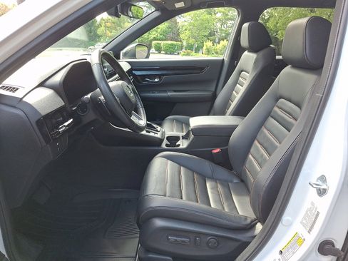 Used 2023 Honda CR-V Sport Touring image 14