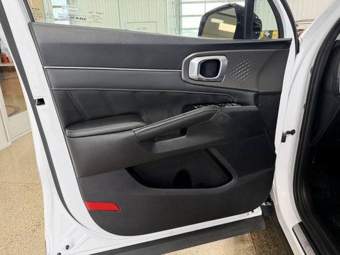 Used 2022 Kia Sorento SX FWD image 22