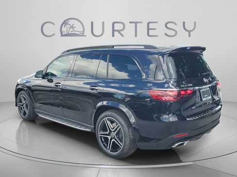 Certified 2026 Mercedes-Benz GLS 450 4MATIC image 3