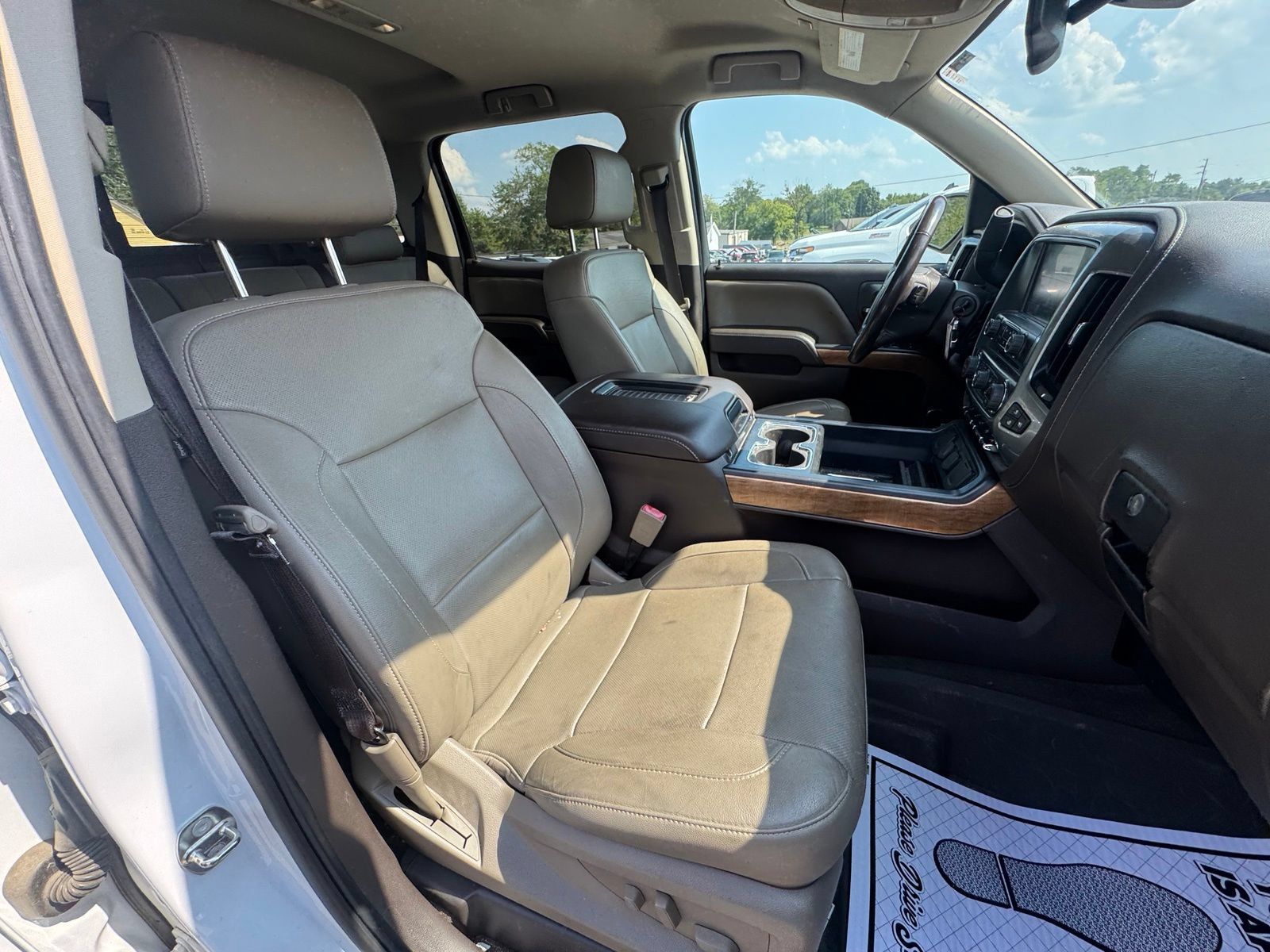 Used 2018 Chevrolet Silverado 1500 LTZ w/ Texas Edition AWD/4WD image 34