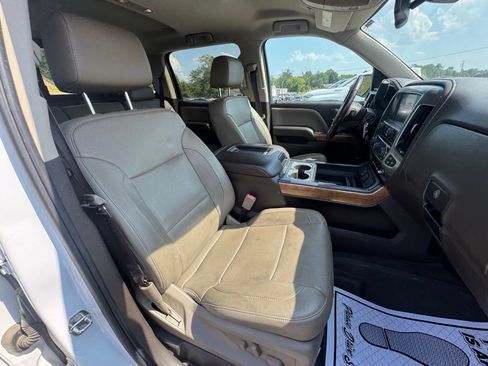 Used 2018 Chevrolet Silverado 1500 LTZ w/ Texas Edition AWD/4WD image 34