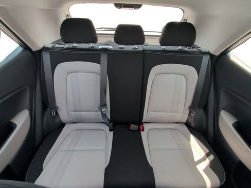 Used 2026 Hyundai Venue SEL FWD image 15