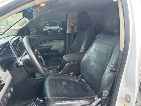 Used 2015 Chevrolet Colorado W/T w/ WT Convenience Package image 8
