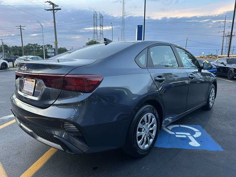 Used 2024 Kia Forte LX FWD image 5