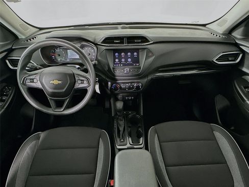 Used 2022 Chevrolet TrailBlazer LS FWD image 29