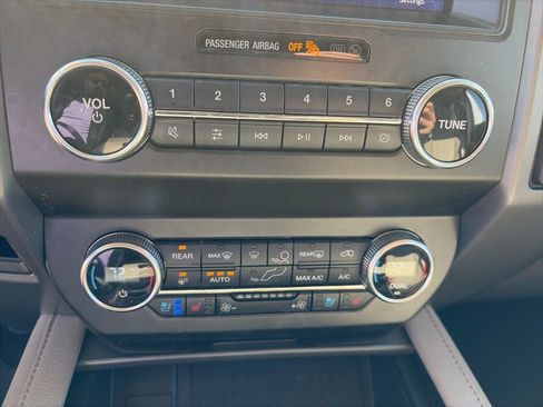 Used 2020 Ford Expedition XLT w/ Equipment Group 202A image 20