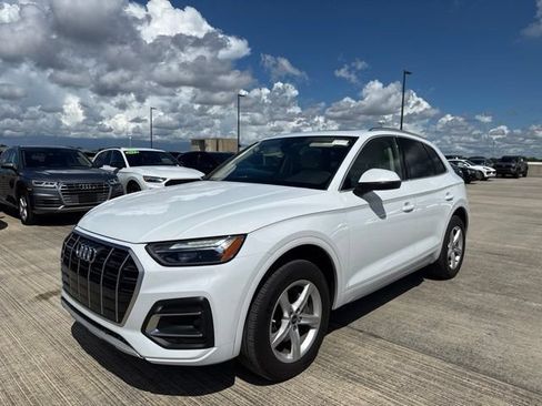 Used 2021 Audi Q5 2.0T Premium w/ Convenience Package AWD/4WD image 7
