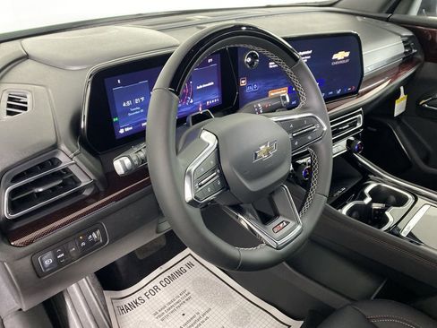New 2026 Chevrolet Traverse Z71 w/ Enhanced Driving Package image 11