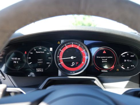 Used 2020 Porsche 911 Carrera S RWD image 31