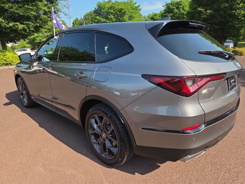 Used 2022 Acura MDX A-Spec AWD/4WD image 5