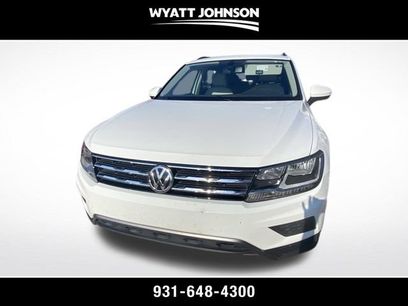 Used 2020 Volkswagen Tiguan SE w/ Panoramic Sunroof Package