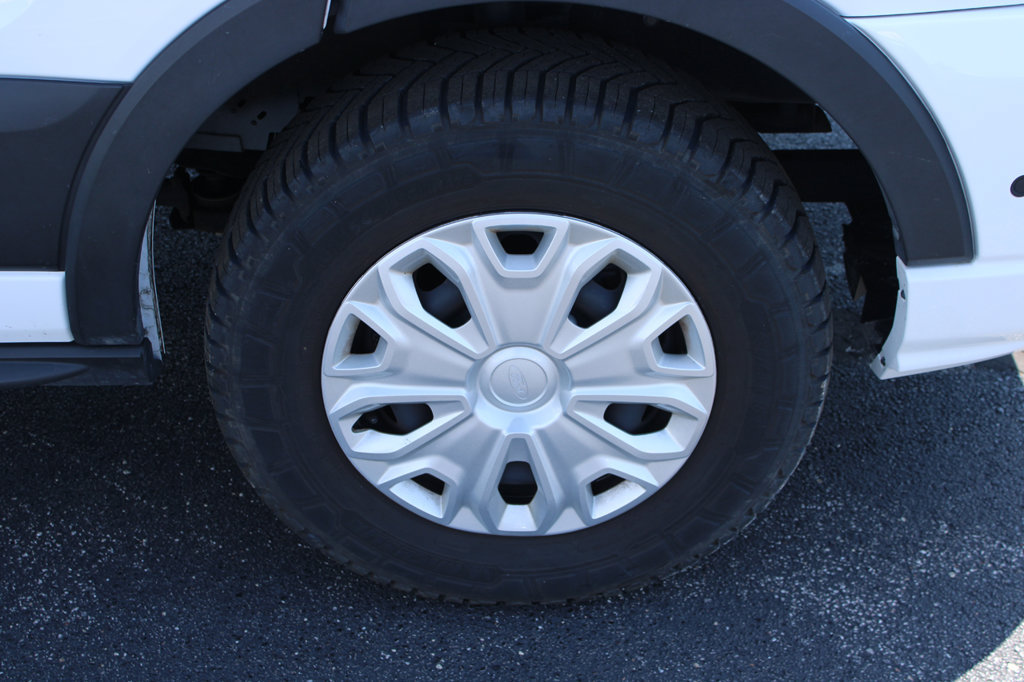 Used 2024 Ford Transit 350 XLT RWD image 17