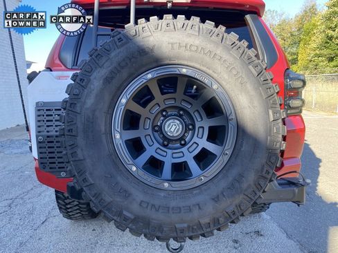 Used 2018 Toyota 4Runner TRD Off-Road Premium image 16