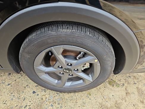 Used 2025 Kia K4 LXS image 6