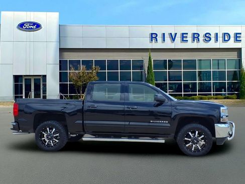 Used 2016 Chevrolet Silverado 1500 LT w/ All Star Edition AWD/4WD image 8