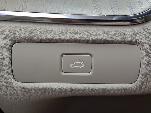Certified 2023 Volvo XC60 B5 Ultimate w/ Climate Package AWD/4WD image 25