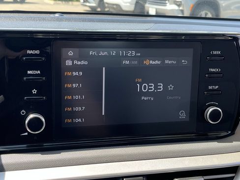 Used 2021 Kia K5 LXS FWD image 12