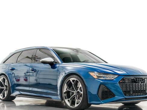 Used 2024 Audi RS 6 performance w/ Black Optic Package image 35