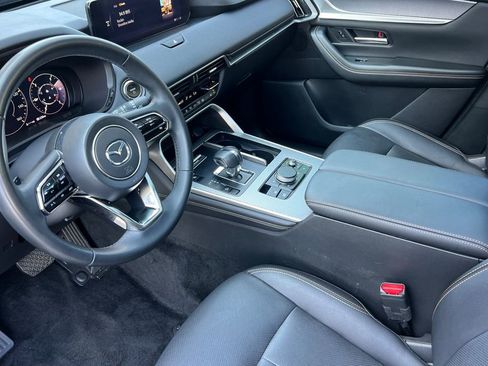 Used 2024 MAZDA CX-90 Plug-In Hybrid w/ Premium Pkg image 12