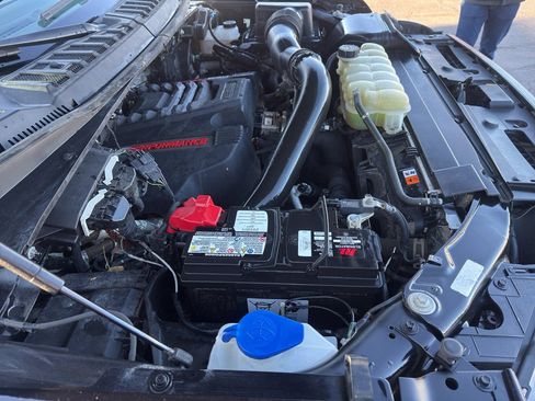 Used 2019 Ford F150 Raptor w/ Equipment Group 802A Luxury image 11